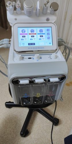 LZM - 6 In 1 Hydrafacial Beauty Machine with Water Dermabrasion Technology photo review