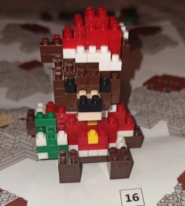 ToyBlox™ Christmas Mini Building Blocks Santa Claus Model Toy For Kids photo review