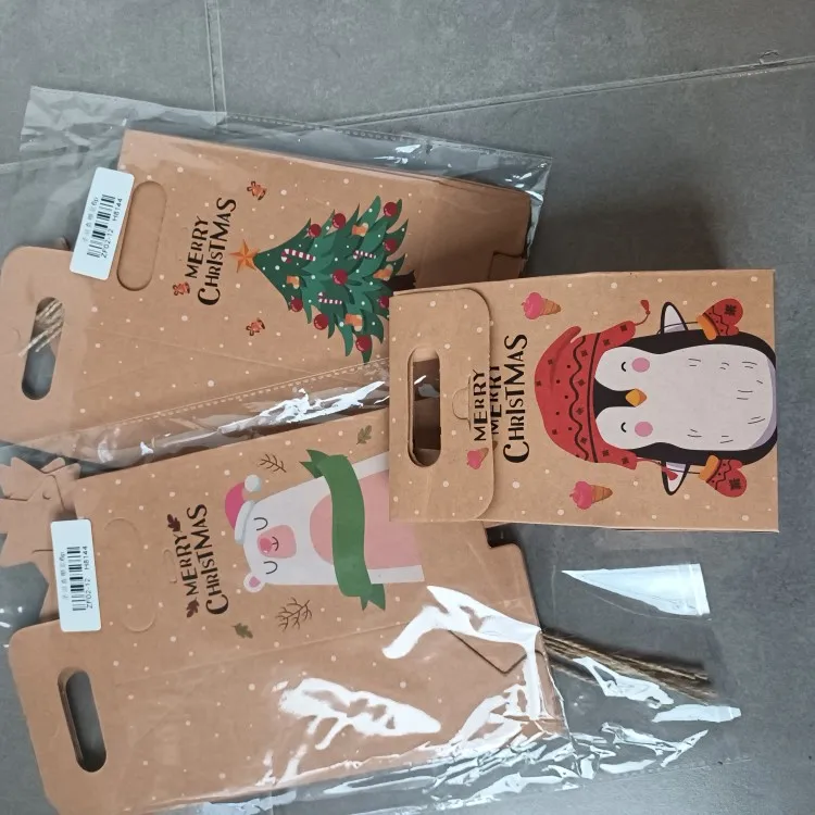 BoxyJoys™ Kraft Paper Christmas Gift Boxes with Tag Xmas Goodies photo review